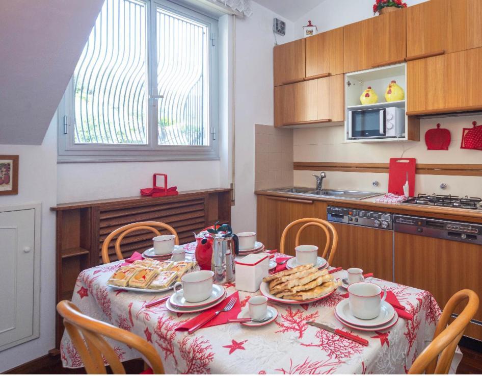 La Nave Sospesa Apartamento Rapallo Exterior foto